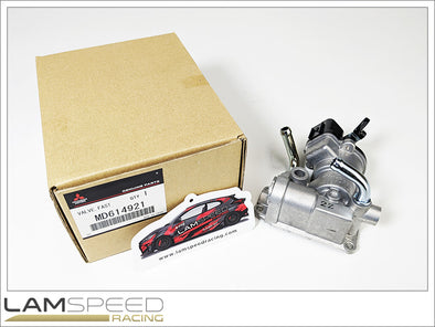 Motor ventil Kipphebel deckel mit Dichtung für Mitsubishi Pyjero V85 V93  V95 Montero Sport L200 Triton 6 G72 6 G74 1035 A981 1035 A983