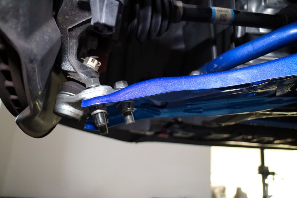 HARDRACE FRONT LOWER ARM TOYOTA GR YARIS GXPA16 2020+ - Q1530.